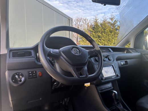 Volkswagen Caddy 1.4 TSI 126 PK / DSG AUTOMAAT / L1H1 / 1e EIG. / TREKHAAK / IMPERIAAL / AIRCO / CRUISE / NAVI / A... ActivLease financial lease