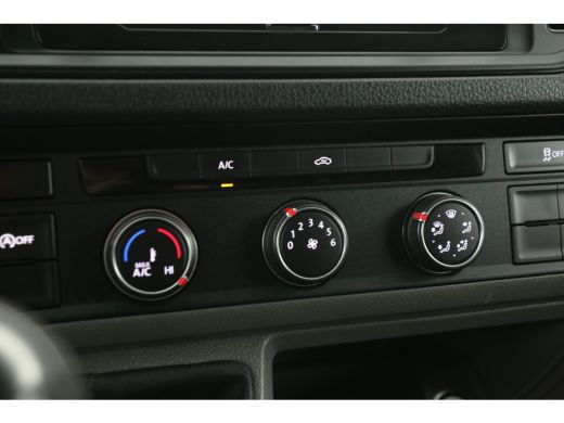 Volkswagen Crafter 35 2.0 TDI L3H2 | Airco | Carplay | Parkeersens. | Elektrpakket ActivLease financial lease
