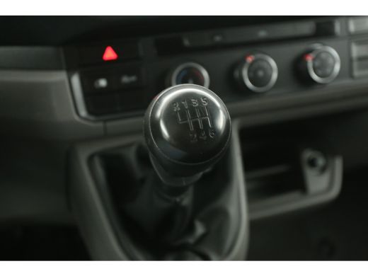 Volkswagen Crafter 35 2.0 TDI L3H2 | Airco | Carplay | Parkeersens. | Elektrpakket ActivLease financial lease