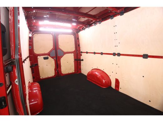 Volkswagen Crafter 35 2.0 TDI L3H2 | Airco | Carplay | Parkeersens. | Elektrpakket ActivLease financial lease