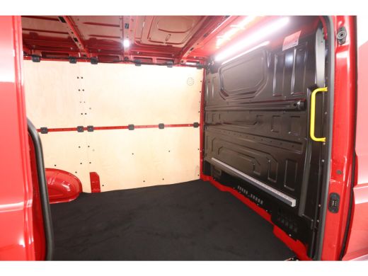 Volkswagen Crafter 35 2.0 TDI L3H2 | Airco | Carplay | Parkeersens. | Elektrpakket ActivLease financial lease