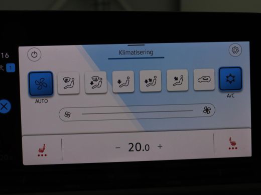 Volkswagen Golf 1.0 eTSI Life Business | Stoelverwarming | Massage | Carplay | Adaptive cruise | Sfeerverlichting... ActivLease financial lease