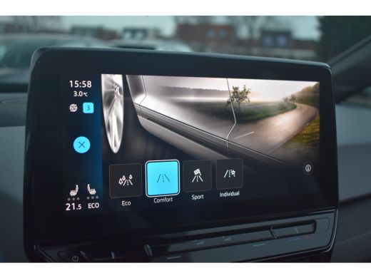 Volkswagen ID.3 First Plus 204PK 58 kWh | STOELVERW. | CAMERA ACHTER | NAVIGATIE | ADAPT. CRUISE | APP. CONNECT |... ActivLease financial lease