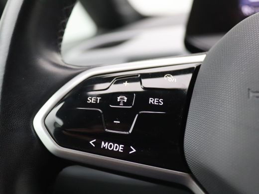 Volkswagen ID.3 Pro 58 kWh 204PK Aut. SOH 89%, Warmtepomp, Matrix LED-Verlichting, Stoel-Stuurverwarming, Keyless... ActivLease financial lease