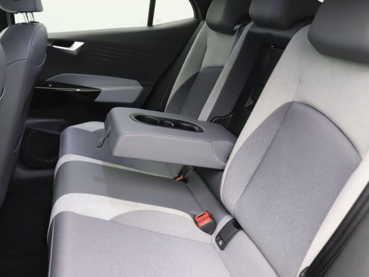 Volkswagen ID.3 Pro 58 kWh 204PK Aut. SOH 89%, Warmtepomp, Matrix LED-Verlichting, Stoel-Stuurverwarming, Keyless... ActivLease financial lease