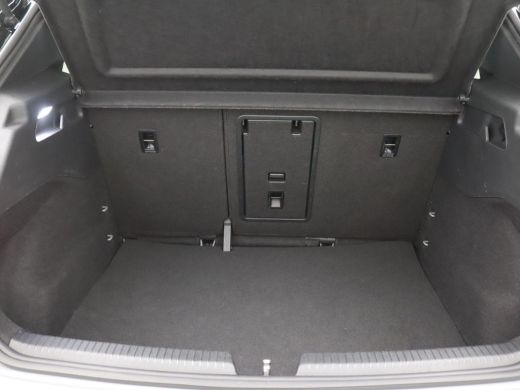 Volkswagen ID.3 Pro 58 kWh 204PK Aut. SOH 89%, Warmtepomp, Matrix LED-Verlichting, Stoel-Stuurverwarming, Keyless... ActivLease financial lease