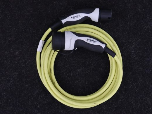 Volkswagen ID.4 First 77 kWh | Stoel & stuurverwarming | Camera | Carplay | Adaptive cruise | Half leder | 20'' |... ActivLease financial lease