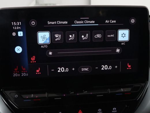 Volkswagen ID.4 First 77 kWh | Stoel & stuurverwarming | Camera | Carplay | Adaptive cruise | Half leder | 20'' |... ActivLease financial lease