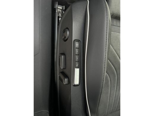 Volkswagen ID.4 Pro Limited Edition Plus 77 kWh accu 210 kW / 286 PK SUV Elektrische aandrijving Panoramadak |Ele... ActivLease financial lease