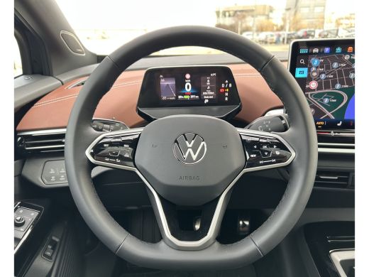 Volkswagen ID.4 Pro Limited Edition Plus 77 kWh accu 210 kW / 286 PK SUV Elektrische aandrijving Panoramadak |Ele... ActivLease financial lease
