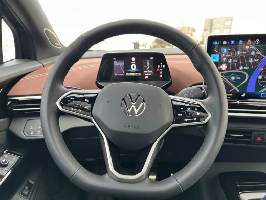 Volkswagen ID.4 Pro Limited Edition Plus 77 kWh accu 210 kW / 286 PK SUV Elektrische aandrijving Panoramadak |Ele... ActivLease financial lease