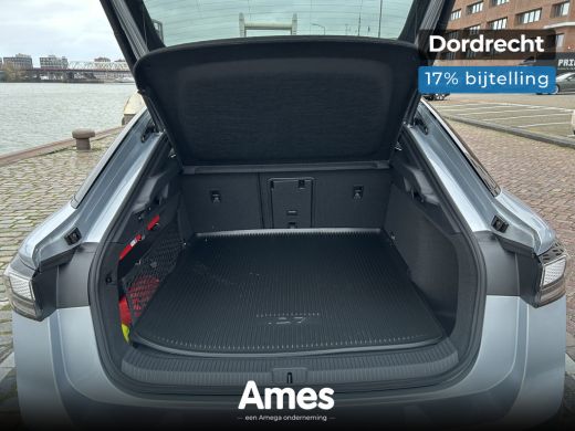 Volkswagen ID.7 Pro S Limited Edition 86 kWh / 286pk | uit voorraad leverbaar | Panoramadak | elektrisch verstelb... ActivLease financial lease