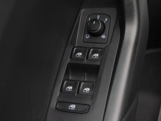 Volkswagen T-Cross 1.0 TSi 115 Pk Automaat Life Edition | Full LED | Adaptive Cruise | Climate Control | Stoelverwar... ActivLease financial lease