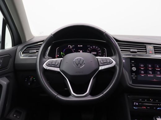 Volkswagen Tiguan 1.4 TSI eHybrid Elegance SOH 100%, Pano-Schuifdak, Trekhaak, Keyless, Elektr. Achterklep, Matrix ... ActivLease financial lease
