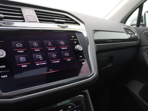 Volkswagen Tiguan 1.4 TSI eHybrid Elegance SOH 100%, Pano-Schuifdak, Trekhaak, Keyless, Elektr. Achterklep, Matrix ... ActivLease financial lease