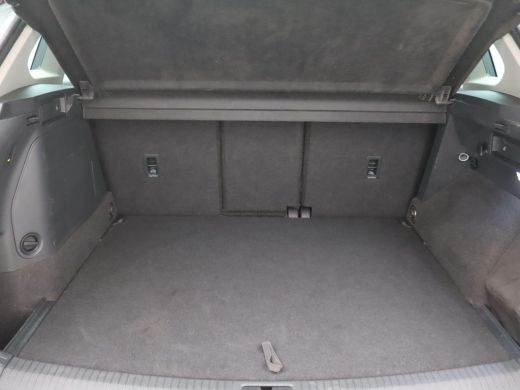 Volkswagen Tiguan 1.4 TSI eHybrid Elegance SOH 100%, Pano-Schuifdak, Trekhaak, Keyless, Elektr. Achterklep, Matrix ... ActivLease financial lease