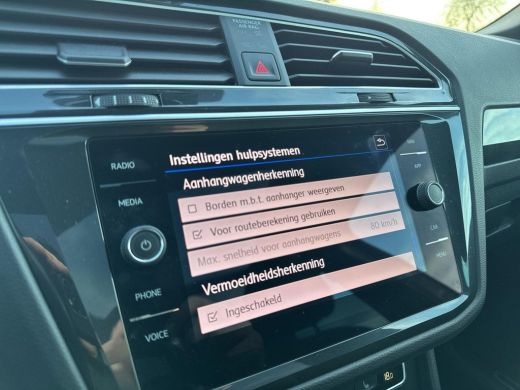 Volkswagen Tiguan 1.5 TSI ACT Highline Business R | Trekhaak | Pano | A.cam | Keyless | ActivLease financial lease