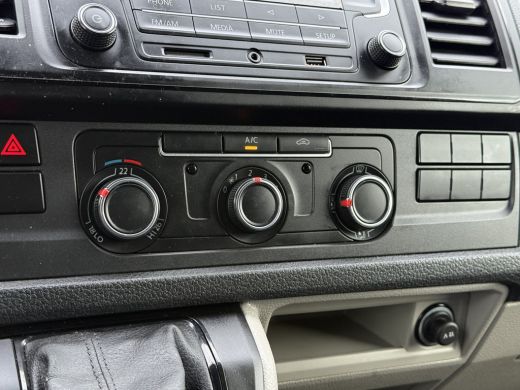 Volkswagen Transporter 2.0 TDI 150 PK E6 / DSG AUTOMAAT / L2H1 / 1e EIG. / TREKHAAK / AIRCO / CRUISE ActivLease financial lease