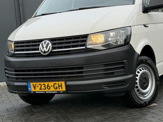 Volkswagen Transporter 2.0 TDI 150 PK E6 / DSG AUTOMAAT / L2H1 / 1e EIG. / TREKHAAK / AIRCO / CRUISE ActivLease financial lease