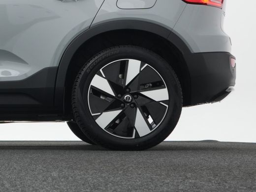 Volvo  EX40 Single Motor Core Business Edition 70 kWh | Driver Assist Pack | Climate Pack | Versatility Pack ... ActivLease financial lease