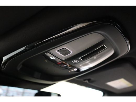 Volvo  V60 T8 455PK AWD Ultra Performance Edition Dark | 19" | Head-up display | Privacy glas | Polestar Eng... ActivLease financial lease