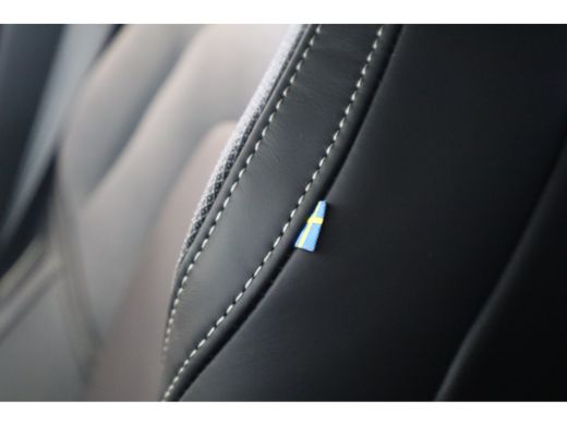 Volvo  V60 T8 455PK AWD Ultra Performance Edition Dark | 19" | Head-up display | Privacy glas | Polestar Eng... ActivLease financial lease