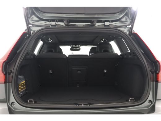 Volvo  V60 2.0 T8 Plug-in hybrid AWD Ultra Dark Charcoal hemelbekleding | Gelamineerde zijruiten rondom |  M... ActivLease financial lease