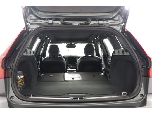 Volvo  V60 2.0 T8 Plug-in hybrid AWD Ultra Dark Charcoal hemelbekleding | Gelamineerde zijruiten rondom |  M... ActivLease financial lease