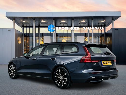 Volvo  V60 T6 Recharge Plus Dark | 18" | Sportstoelen | 360 Camera | Trekhaak | Elektrisch verstelbare stoel... ActivLease financial lease