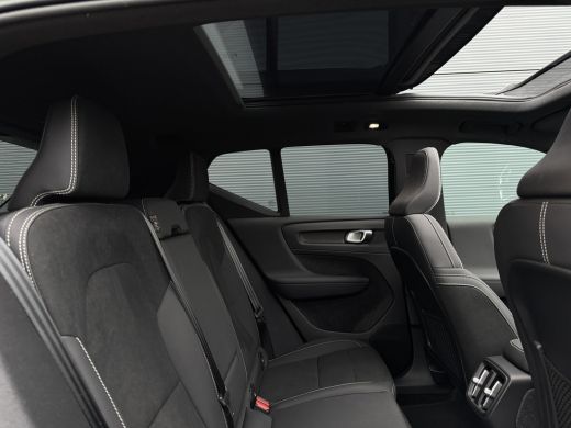 Volvo  XC40 Recharge Twin Ultimate 78 kWh | SoH 97% | Panoramadak | Trekhaak | Harman/Kardon | 360 Camera | ActivLease financial lease