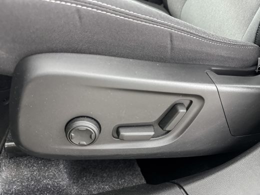 Volvo  XC40 T4 Recharge Plus Bright | 18" | Elektr. verst. stoelen | Harman Kardon | Adaptieve Cruise | BLIS ... ActivLease financial lease