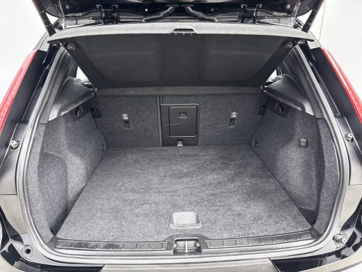 Volvo  XC40 T4 Recharge R-Design | 19" | Leder / Nubuck | Parkeercamera | Stoel/stuurverwarming | Adaptieve C... ActivLease financial lease