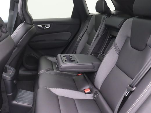 Volvo  XC60 2.0 T6 Plug-in hybrid AWD Plus Dark 350PK Aut. Facelift, Pano-Schuifdak, 21" LM velgen, 360gr. Ca... ActivLease financial lease