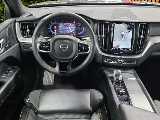 Volvo  XC60 2.0 T6 Plug-in hybrid AWD Plus Dark | Long Range! | Trekhaak | 360 Camera | Panoramadak | Harman/... ActivLease financial lease