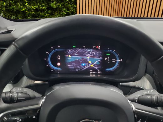 Volvo  XC60 2.0 T6 Plug-in hybrid AWD Plus Dark | Long Range! | Trekhaak | 360 Camera | Panoramadak | Harman/... ActivLease financial lease