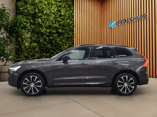 Volvo  XC60 2.0 T6 Plug-in hybrid AWD Plus Dark | Long Range! | Trekhaak | 360 Camera | Panoramadak | Harman/... ActivLease financial lease
