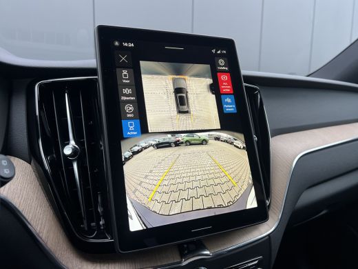 Volvo  XC60 T6 Plug-in hybrid AWD Plus Dark |  Panoramadak | 22 inch Velgen | Op Voorraad | Head-Up Display |... ActivLease financial lease