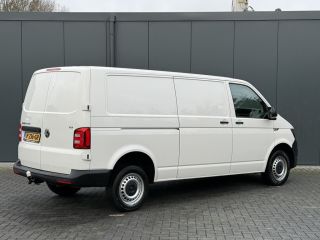 Volkswagen Transporter 2.0 TDI 150 PK E6 / DSG AUTOMAAT / L2H1 / 1e EIG. / TREKHAAK / AIRCO / CRUISE