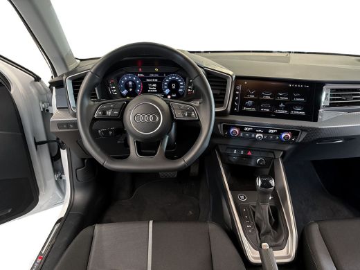 Audi A1 Sportback Sportback 25 95pk TFSI S edition Stoelverwarming voorin | Cruise control | Parkeerhulp achter ActivLease financial lease