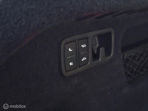 Audi Q8 55 TFSI e quattro 3x S-line Panorama/HUD/Softclose/360/Luchtvering/SQ8 diffuser ActivLease financial lease