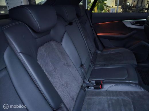 Audi Q8 55 TFSI e quattro 3x S-line Panorama/HUD/Softclose/360/Luchtvering/SQ8 diffuser ActivLease financial lease