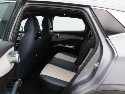 BYD ATTO 3 Comfort 60 kWh | Panoramadak | Adaptive Cruise | Climate Control | Stoelverwarming | Navigatie | ... ActivLease financial lease