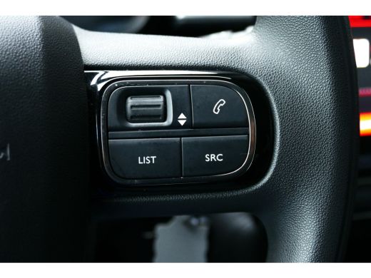 Citroën C3 1.2 PURETECH 82PK 5-DRS SHINE / NAVI / LED / PDC / 16"LMV / CLIMA / WINTERPAKKET / BLUETOOTH / CR... ActivLease financial lease