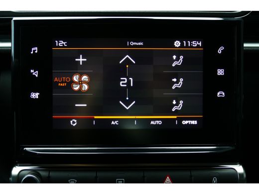 Citroën C3 1.2 PURETECH 82PK 5-DRS SHINE / NAVI / LED / PDC / 16"LMV / CLIMA / WINTERPAKKET / BLUETOOTH / CR... ActivLease financial lease