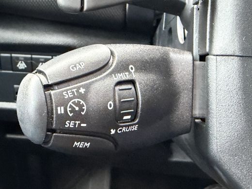 Citroën C5 Aircross 180pk Plug-in Hybrid &euml;-Series (Elektrisch Schuifdak - Elektrische Klep - 360gr Camera - Keyless E... ActivLease financial lease