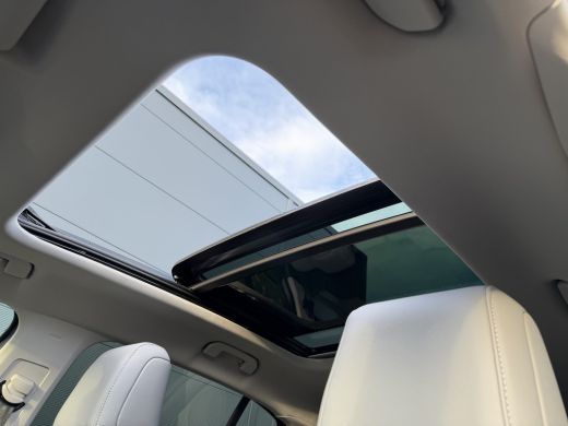 Citroën C5 Aircross 180pk Plug-in Hybrid &euml;-Series (Elektrisch Schuifdak - Elektrische Klep - 360gr Camera - Parkeerse... ActivLease financial lease