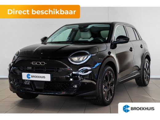 Fiat 600 1.2 Hybride 110PK La Prima | Camera | Elektrische Achterklep | Climate Controle | Adaptive Cruise...