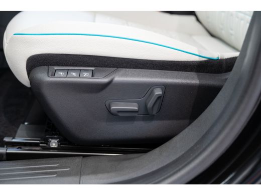 Fiat 600 1.2 Hybride 110PK La Prima | Camera | Elektrische Achterklep | Climate Controle | Adaptive Cruise... ActivLease financial lease