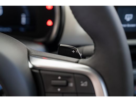 Fiat 600 1.2 Hybride 110PK La Prima | Camera | Elektrische Achterklep | Climate Controle | Adaptive Cruise... ActivLease financial lease