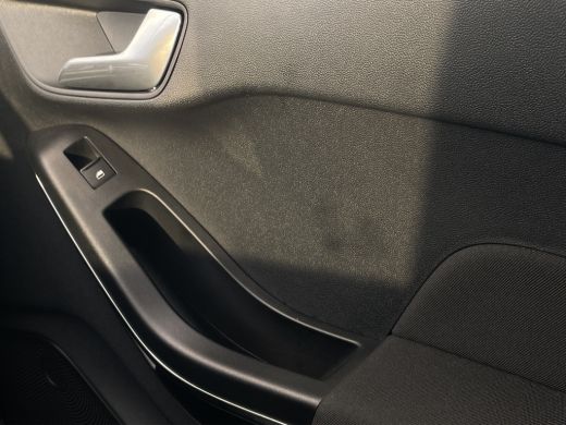 Ford Fiesta 1.0 EcoBoost Titanium | Apple Carplay | Stoel-stuurverw. | Cruise | Clima ActivLease financial lease